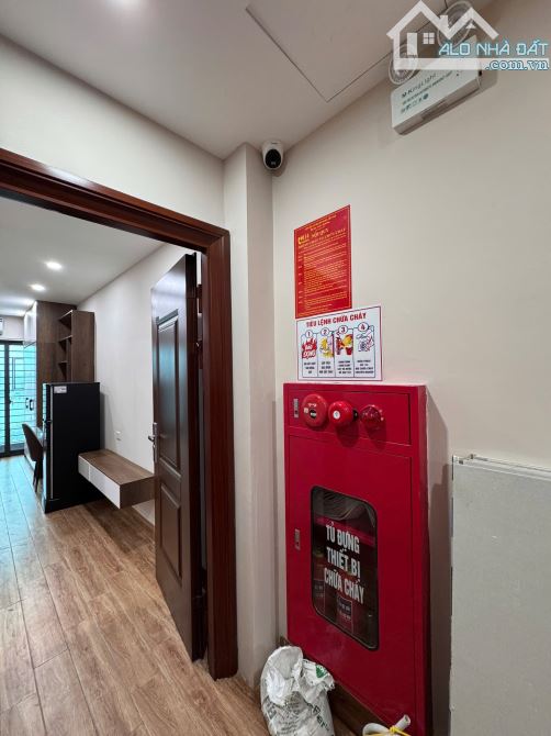 TOÀ CCMN MP VƯƠNG THỪA VŨ 75M 8T MT 4M DẠNG HOMESTAY KHÉP KÍN FULL NỘI THẤT GIỮ TIỀN NGON - 1