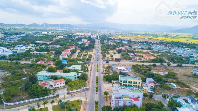 SUẤT NGOẠI GIAO!!Đất biển Thổ cư tại Tuy Phong, Bình Thuận-Gần KCN Tuy Phong, KDL Cổ Thạch - 1