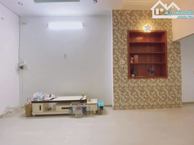 🏠 CẦN BÁN NHÀ BÌNH THẠNH, NGANG 5M, Ô TÔ VÀO NHÀ, 100M², CHỈ 9.X TỶ💸 - 1