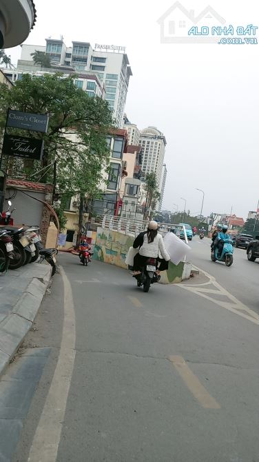 Mặt phố Xuân Diệu 30 tỷ, 101m2, mặt ền 3,5m. - 1