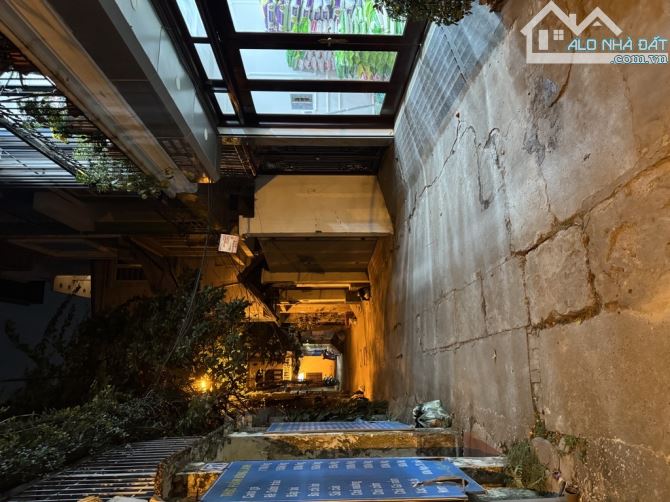 Bán nhà Hoa Lâm 60m2, 4 tầng, mặt tiền 4.6m, 7 tỷ - 1