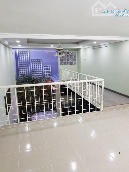 Mặt tiền Quang Trung P.14 GV, 127m2 4 tầng - 1