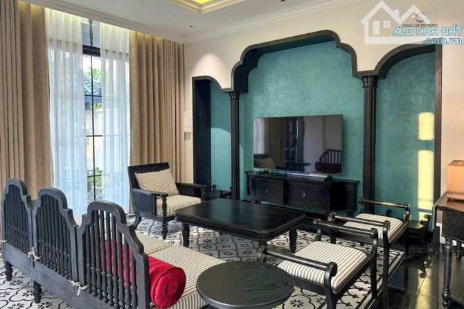 Bán Villa Hồ Bơi Gần Sông, Nam Việt Á, NHS - 1