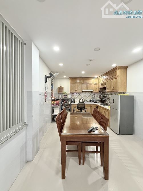 BÁN CHDV P12 GÒ VẤP, QUANG TRUNG, 700M SÀN,6.5X25M, 6 TẦNG,THANG MÁY, 19 PHÒNG, 21.X TỶ - 1