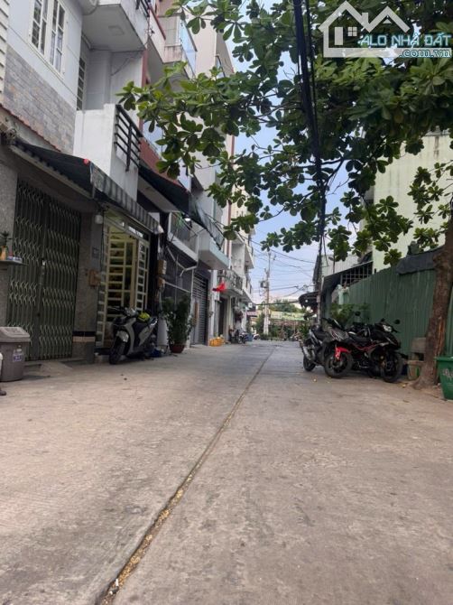 BÁN NHÀ LÊ VĂN QUỚI - GIÁP TÂN PHÚ - NHÀ ĐẸP 4 TẦNG KIÊN CỐ - 56M2 - 4*14M - 2