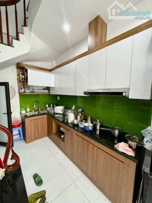 BÁN NHÀ PHỐ NGỌC TRÌ LONG BIÊN - NHÀ DÂN XÂY NÊN CỰC KỲ CHẮC CHẮN, THIẾT KẾ HIỆN ĐẠI - 2