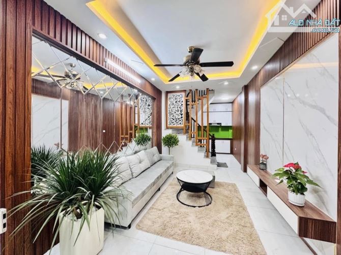 BÁN NHÀ CHÍNH CHỦ 🏡 Phố THANH LÂN 31m2, 4 TẦNG, muôn vàn TIỆN ÍCH - tặng full NỘI THẤT 🤙 - 2