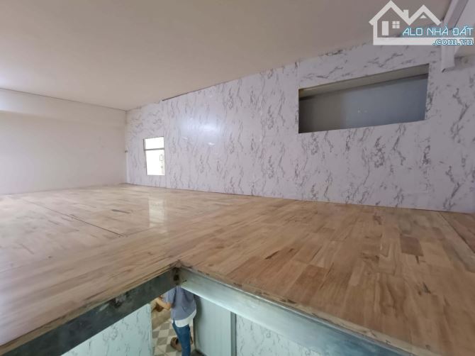 Cho thuê phòng MT Đinh Bộ Lĩnh, P.26, 25m2 NT cơ bản, 3.1tr - 2