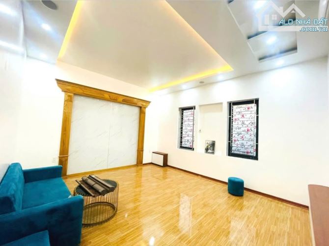 Bán nhà  tại Chợ Hàng, Dư Hàng Kênh, Lê Chân. 64m², 4 tầng, chỉ 4,65 tỷ - 2