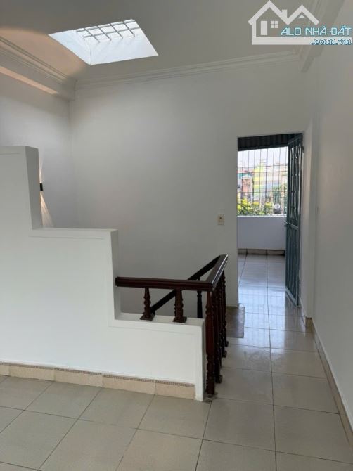 Bán gấp nhà Kim Giang 40m2, 4 tầng, chỉ 5.9 tỷ, giá tốt, chủ cần bán gấp. - 2