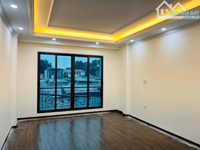 Bán nhà mới Hồ Tùng Mậu, Cầu Giấy - ô tô tránh - gara ô tô - khu vip, 45m2 x 7 tầng tm, nh - 2