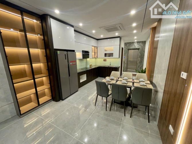 Bán nhà Bồ Đề 6 tầng 44m thang máy nhập, full nội thất giá 11 tỷ hơn - 4