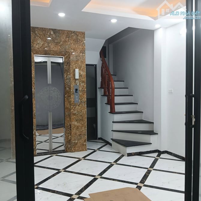 BÁN NHÀ THANH NHÀN – QUẬN HAI BÀ TRƯNG – DT: 30M2 – MT: 4,5M – 5 TẦNG - 3