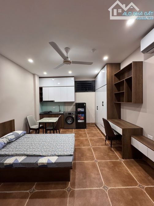 TOÀ CCMN MP VƯƠNG THỪA VŨ 75M 8T MT 4M DẠNG HOMESTAY KHÉP KÍN FULL NỘI THẤT GIỮ TIỀN NGON - 3