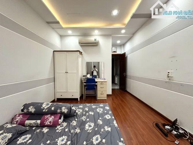 🏠 CẦN BÁN SIÊU PHẨM PHAN ĐĂNG LƯU - NHÀ ĐẸP 5 TẦNG - HẺM 7M Ô TÔ TRÁNH - 43M² A4 - CHỈ 11 - 3