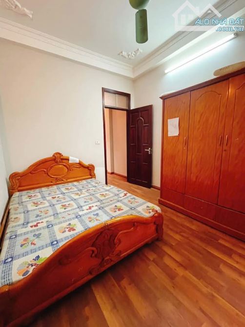 Gấp, bán nhà ngõ 36 Dịch Vọng, quận Cầu Giấy, DT: 43m2x6T, giá: 12.5 tỷ - 3
