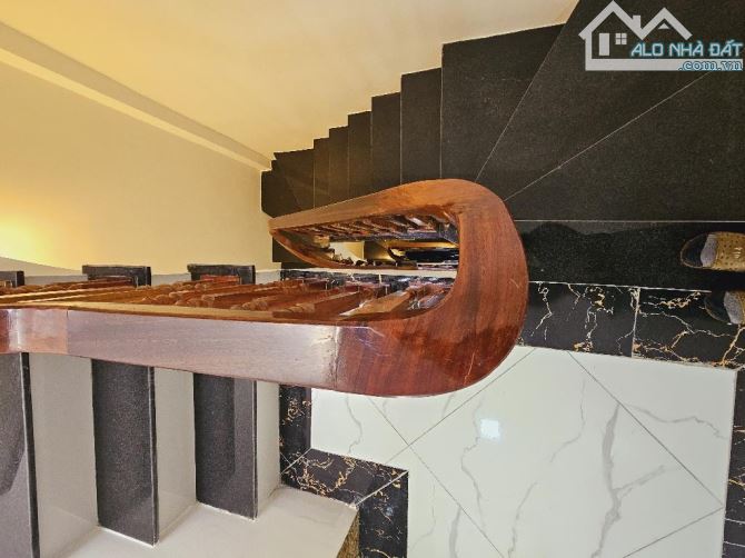 Bán nhà Minh Khai , ngõ thông , ba ngác tránh , thang máy phi vèo vèo dt 40m x 6T x 8,6 Tỷ - 4