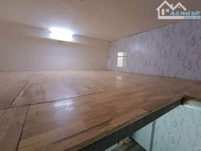 Cho thuê phòng MT Đinh Bộ Lĩnh, P.26, 25m2 NT cơ bản, 3.1tr - 4