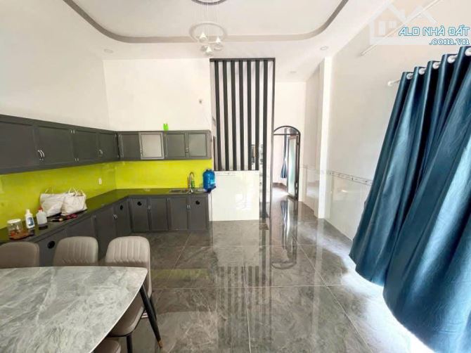 Biệt thự nhà vườn ngang 11m lô góc 2 mặt tiền mới, đẹp, giá tốt - 4