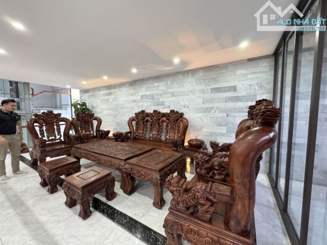 🎉🎉❌❌BIỆT THỰ TRIỆU ĐÔ VIP MẶT SÔNG KV HOÀ XUÂN-DT 300m2 VIEW SÔNG XỊN XÒ- CÓ THANG MÁY - 4