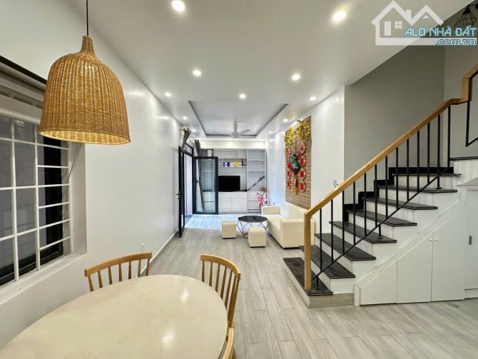 C.H.O T.H.U.Ê N.H.À tại Thiên Lôi Cực Đẹp, 60m2, 3 tầng, 3 ngủ full, 10 triệu - 6