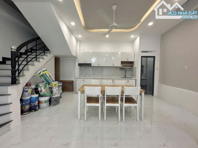 🏠 CẦN BÁN NHÀ ĐẸP PHÚ NHUẬN - 64M² - 4PN - NỞ HẬU - CHỈ 7,3 TỶ💸 - 6