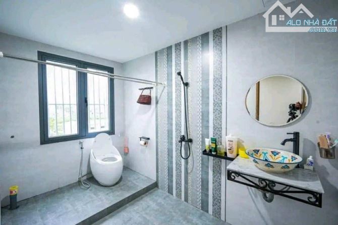 Bán Villa đường Phan Bá Vành đường 10m5 lề 5m chỉ nhỉnh 12 tỷ - 6