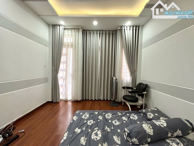 🏠 CẦN BÁN SIÊU PHẨM PHAN ĐĂNG LƯU - NHÀ ĐẸP 5 TẦNG - HẺM 7M Ô TÔ TRÁNH - 43M² A4 - CHỈ 11 - 7