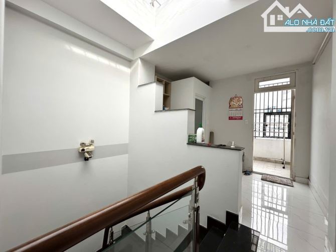 🏠 CẦN BÁN SIÊU PHẨM PHAN ĐĂNG LƯU - NHÀ ĐẸP 5 TẦNG - HẺM 7M Ô TÔ TRÁNH - 43M² A4 - CHỈ 11 - 9