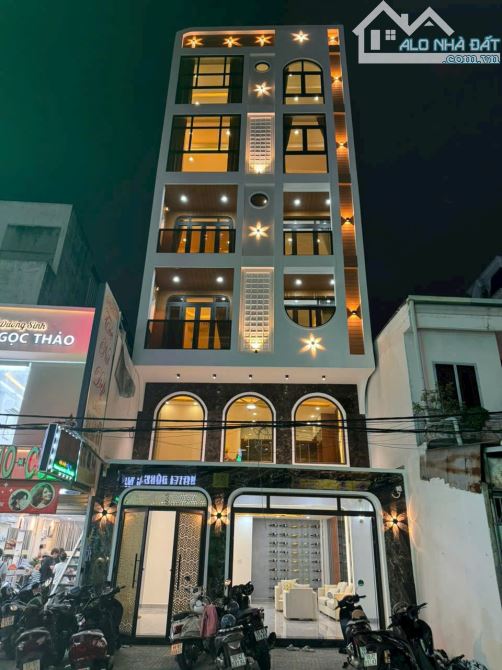 Bán cao ốc mặt tiền Nam Kỳ Khởi Nghĩa, Quận 1. DT: 7,3 x 17,5. Hầm + 8 lầu. Bán 78 Tỷ