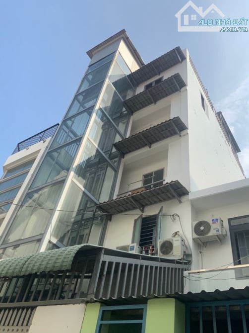 Bán nhà 85m² / 4 tầng, Full nội thất, nhỉnh 9 tỷ siêu đẹp