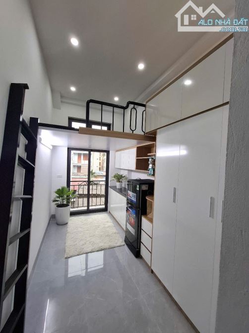 CHDV năm thu 100tr, Nguyễn Văn Lộc Hà Đông 93m2 x 7 tầng, thang máy, PCCC , 22PKK full NT