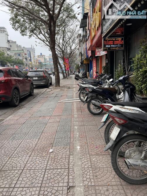 ĐẤT, MẶT PHỐ NGUYỄN VĂN CỪ, LONG BIÊN- KD, VỈA HÈ: 180M, MT 7,5M, GIÁ 59 TỶ
