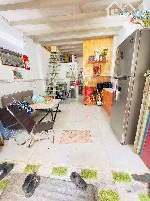 1 CĂN RA MẶT TIỀN BÔNG SAO P5 - 2 TẦNG 3,7X7M - VỊ TRÍ ĐỈNH - CHỈ 3,02 TỶ
