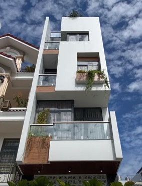 Bán căn nhà cực rộng 52m2 4 Tầng HXT Nguyễn Oanh giá 8,1 tỷ vào ở ngay