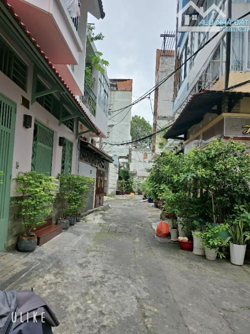 Bán nhà hẻm xe hơi Tạ Quang Bửu - giá 5,5 tỷ
