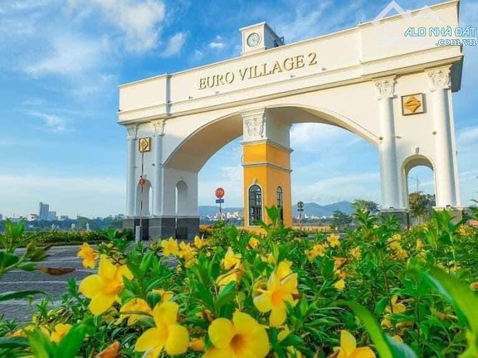 Giá tốt. Đất biệt thự Chế Viết Tấn đối diện Eurovillage, nhìn ra kênh đào, ~54tr/m2