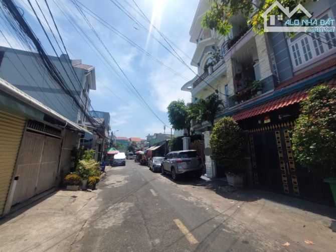 120m2 full thổ, Mặt tiền đường 6x20,3 tầng bề thế,Chợ Khiết Tâm, Bình Chiểu,Thủ Đức