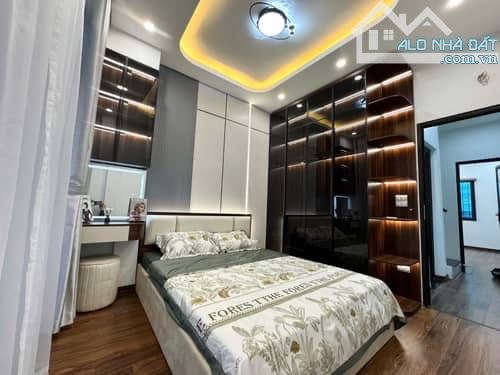 Bán nhà Vương Thừa Vũ, Thanh Xuân DT 43m2, 4T, ngõ 4m, full nội thất, nhỉnh 7 tỷ