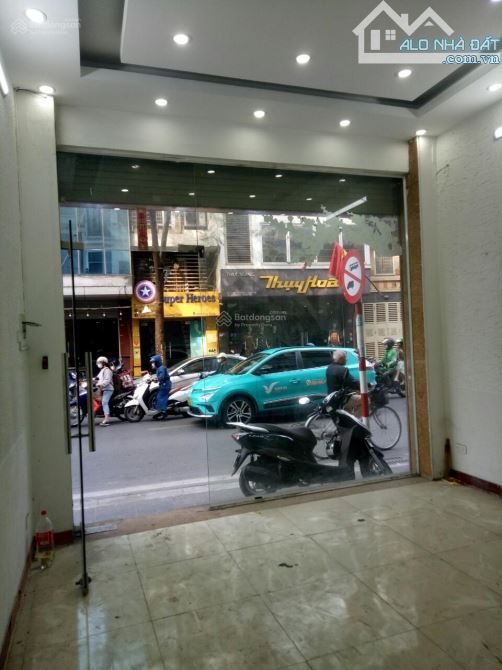 Cho thuê của hàng ,nhà 4 tầng ,30 m2 ,đường sông Láng ,Giáp nhất , Nguyễn Ngọc vũ 12t - 2