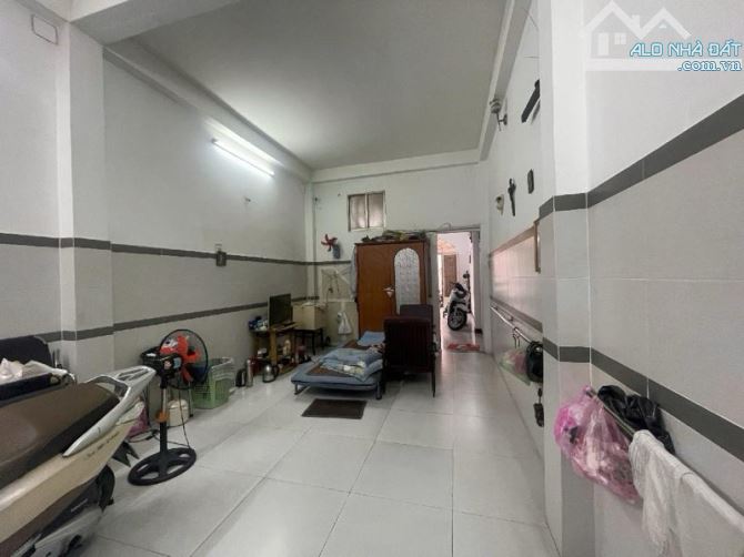 🏡 Hơn 10 tỷ - Nhà 3 tầng (6PN+5WC) - 72m2 (3.5x21) - Phố Phan Xích Long, Phú Nhuận. - 1