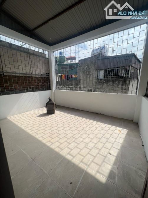 BÁN NHÀ TẠI LĨNH NAM-  NGÕ THÔNG- 7 PHÒNG NGỦ- 53M2- GIÁ 6 TỶ95 - 1