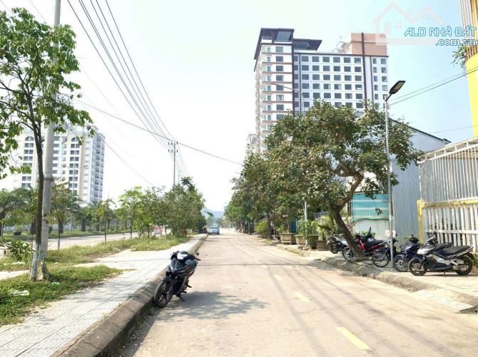 Bán đất 136m2 Mặt tiền đường Võ Chí Công (đường Võ Văn Kiệt cũ), KQH Đông Nam Thủy An Huế - 1