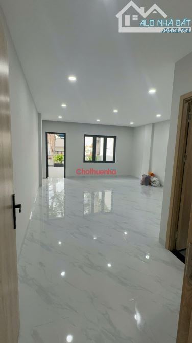 Cho thuê liền kề Trịnh Văn Bô 120m2, 6 tầng, 1 hầm, thang máy, mới - 1