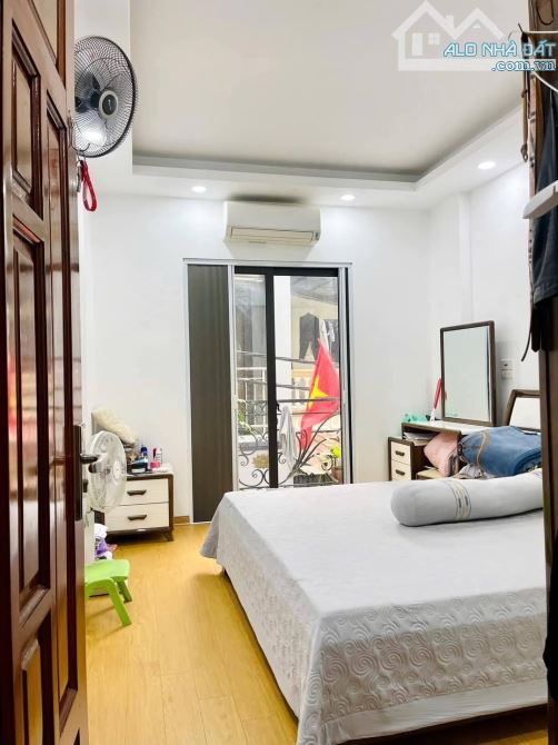 2 mặt thoáng -  Phố Khương Hạ - Thanh Xuân; chỉ 13tỷ diện tích 48m2! - 1