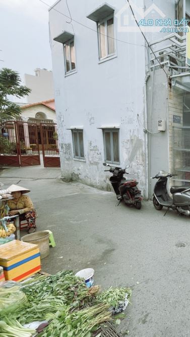 💥Bán nhà Hùynh Tấn Phát, quận 7, 70m2 SHR, 3 tầng HC đủ, nhỉnh 3 tỷ 🚗 - 1