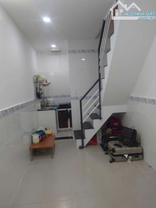 Bán Nhà Phan Tây Hồ, Phú Nhuận - 15m2, 3 Tầng, 2 Phòng Ngủ, Chỉ 2 Tỷ - 1