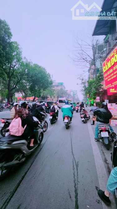 TRUNG TÂM ĐỐNG ĐA - NHÀ 2 MẶT NGÕ - 3THOÁNG - CÁCH MẤY BƯỚC CHÂN RA MẶT PHỐ TÂY SƠN. - 1