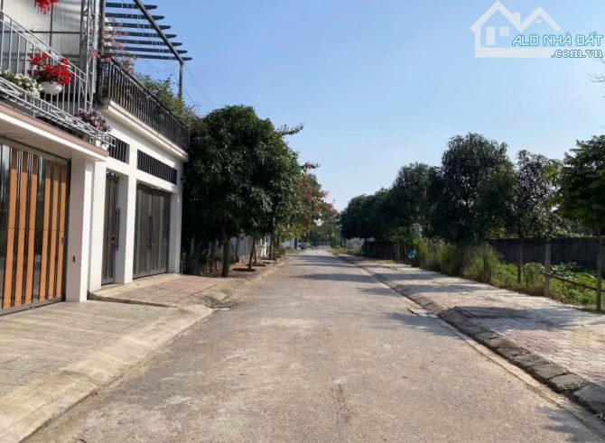 Bán lô 150m2 khu đấu giá Xuân Đồng - Nghi Đức, TP Vinh - 1