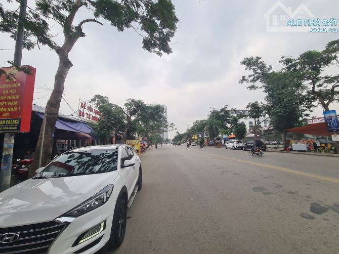 Bán lô đất mặt đường Hồng Bàng, Sở Dầu ngay đối diện Metro